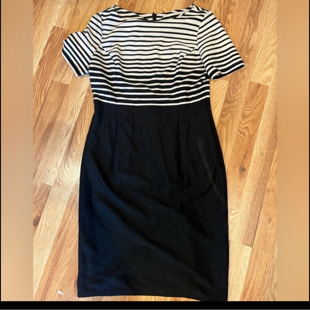 Jones New York Black and White Striped Midi work  Dress